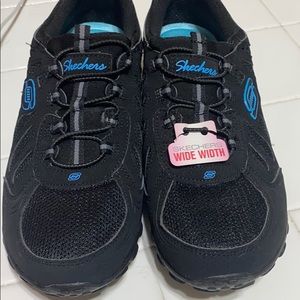Skechers memory foam black shoes